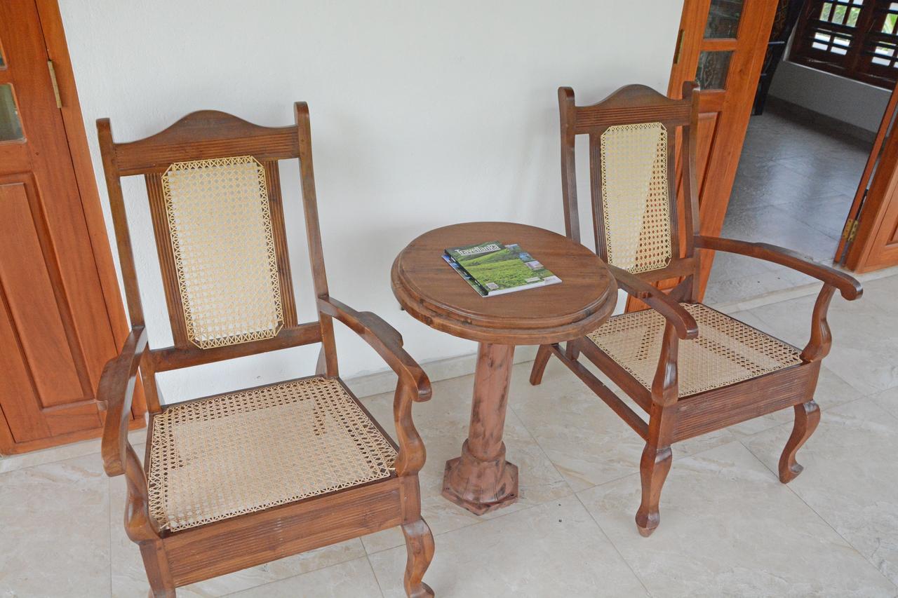 Villa Chaya Хиккадува Экстерьер фото