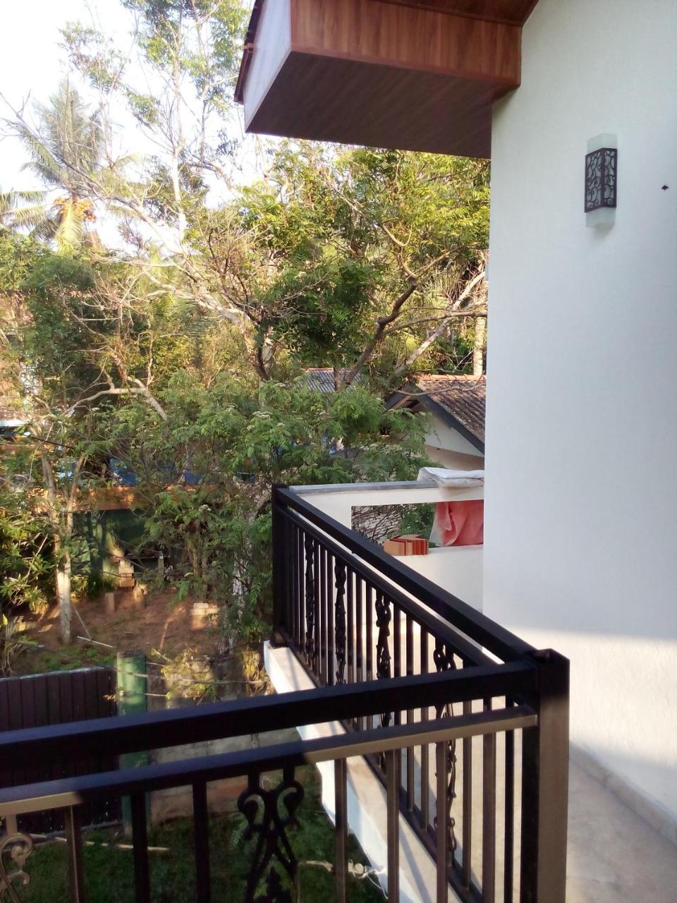 Villa Chaya Хиккадува Экстерьер фото